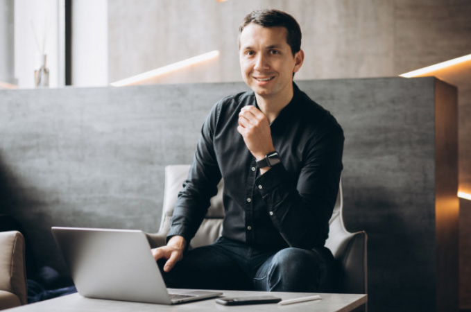 man preparing for a leadership coaching session in Atlanta